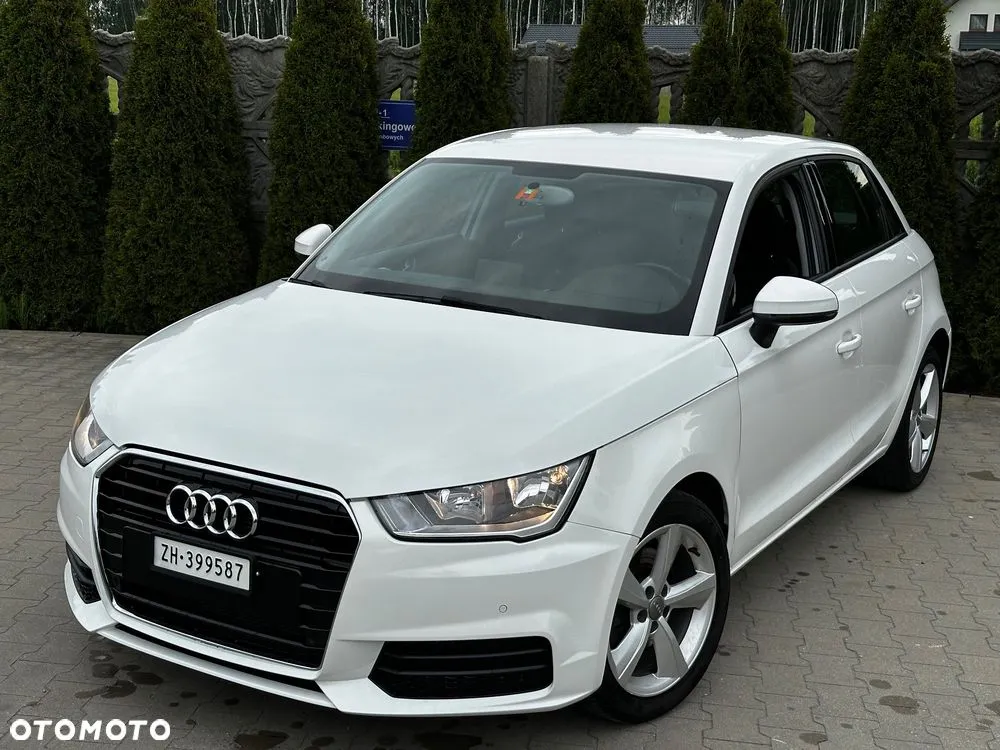 Audi A1 Sportback 1.4 TFSI sport — zdjęcie 1