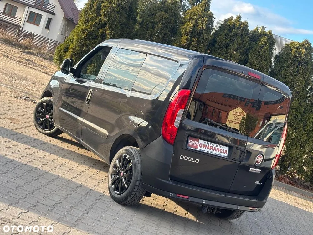 Fiat Doblo — zdjęcie 2