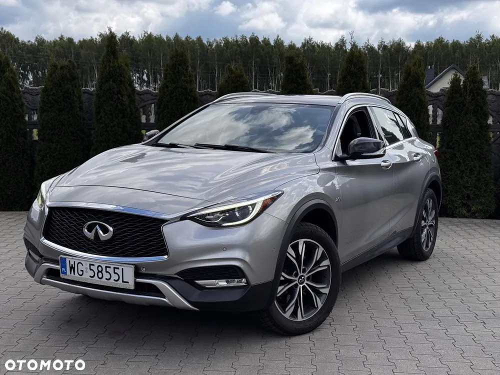 Infiniti QX30 2.0t Premium AWD 7DCT — zdjęcie 1