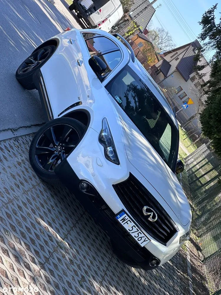 Infiniti QX70 3.0d GT Premium — zdjęcie 2