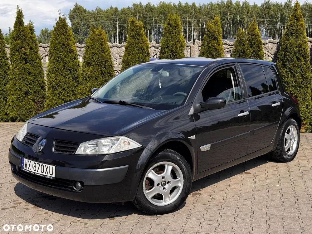 Renault Megane 1.6 16V Confort Privilege — zdjęcie 3
