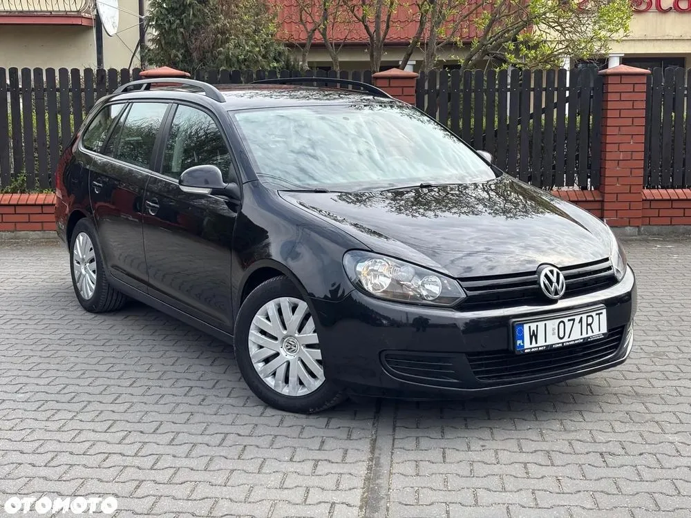 Volkswagen Golf 1.6 TDI DPF BlueMotion Technology Comfortline — zdjęcie 1